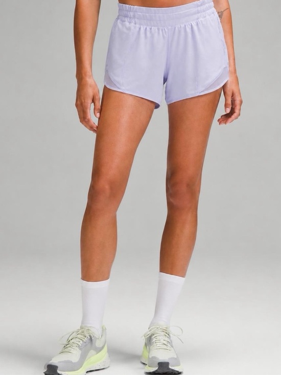 lululemon athletica Pants - Lululemon Hotty Hot Low-Rise Lined Short 4"
